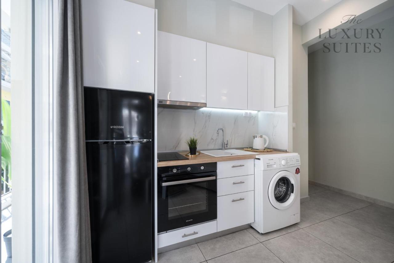 Mavili, The Luxury